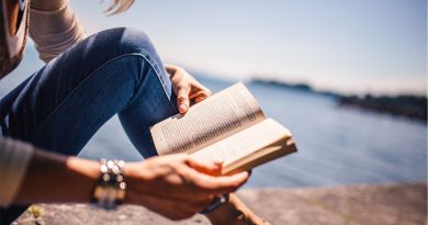 Leggere fa bene a mente e corpo: eccoti 5 motivi per aprire un libro